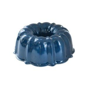 Nordic Ware Formed Bundt Pan, 12-Cup, Navy